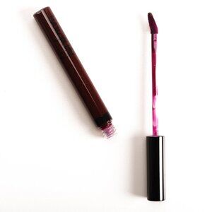MAC Vamplify Lipgloss ~ Modern Drama ~  NO BOX